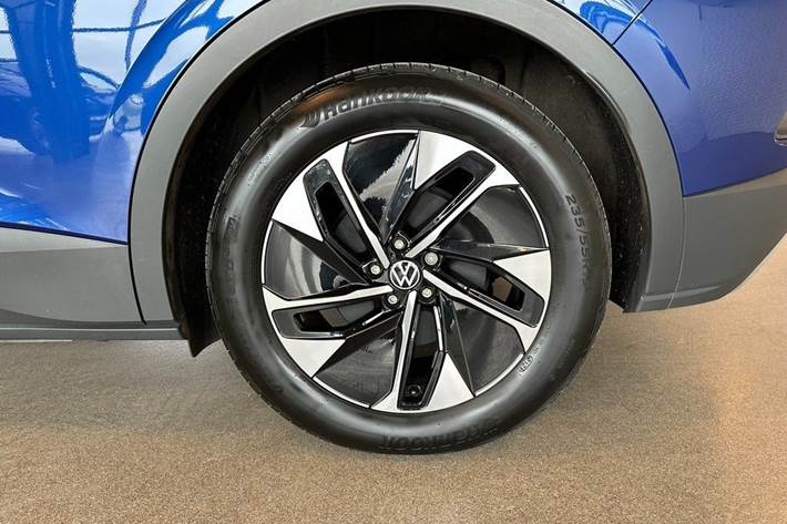 Blå VW ID.4 fra 2021