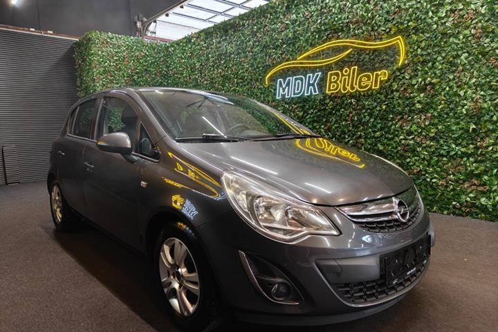 undefined Opel Corsa fra 2012 set udefra