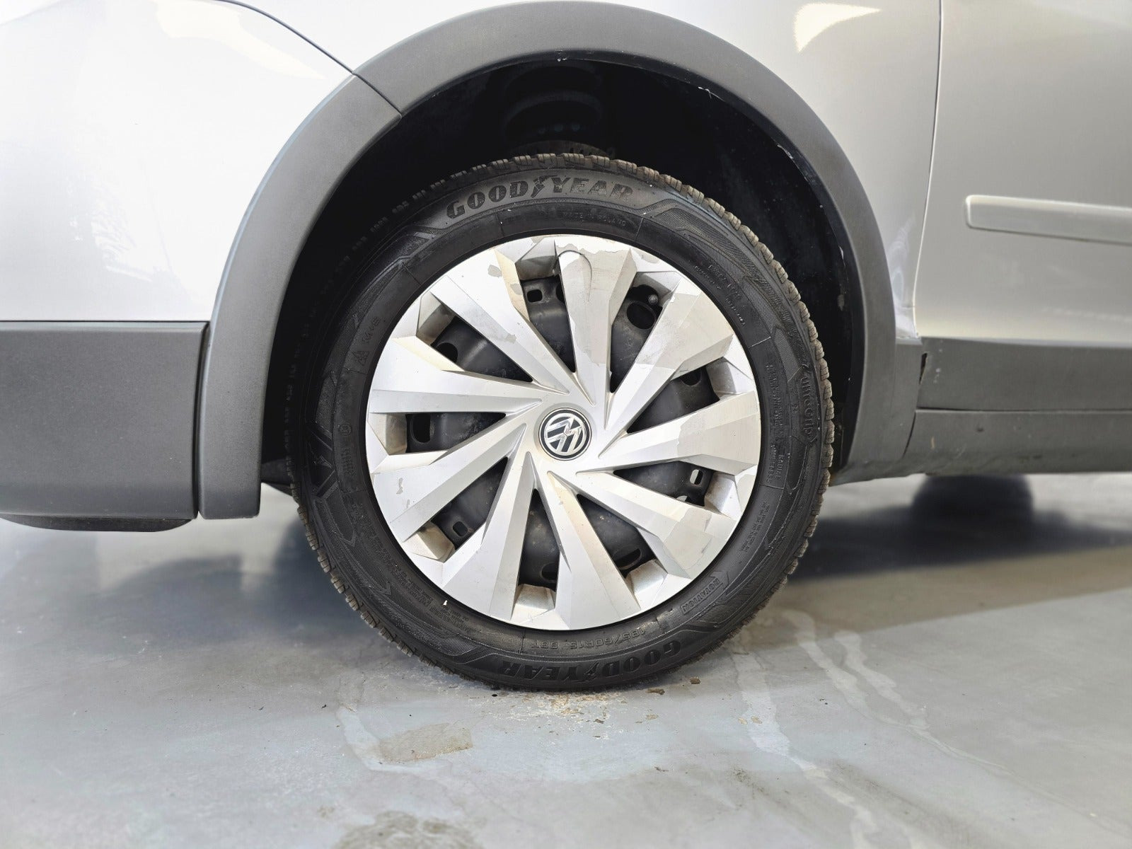 Sølv VW Polo Cross fra 2006