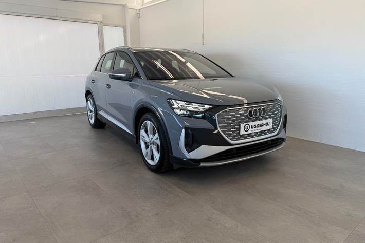 Grå Audi Q4 e-tron fra 2024