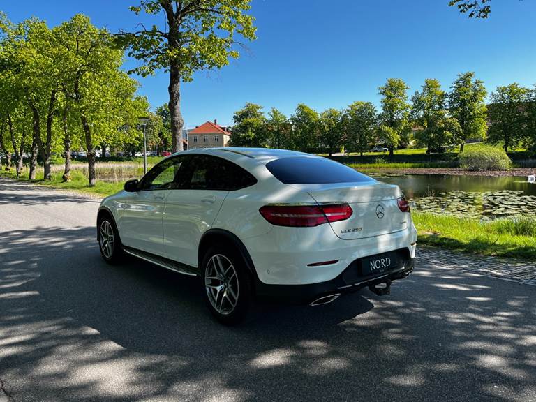 Mercedes GLC250 2,0 AMG Line Coupé aut. 4Matic