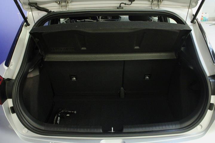 Sølv Hyundai i20 fra 2017