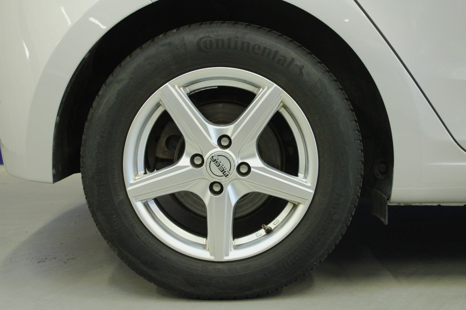 Sølv Hyundai i20 fra 2017
