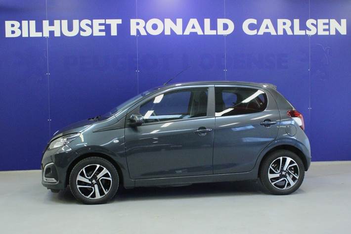 Grå Peugeot 108 fra 2020