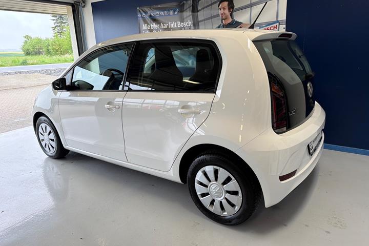 Hvid VW UP! fra 2019