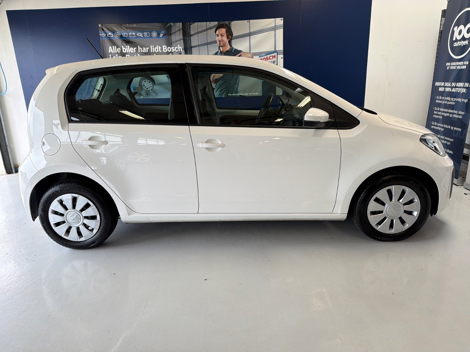 Hvid VW UP! fra 2019