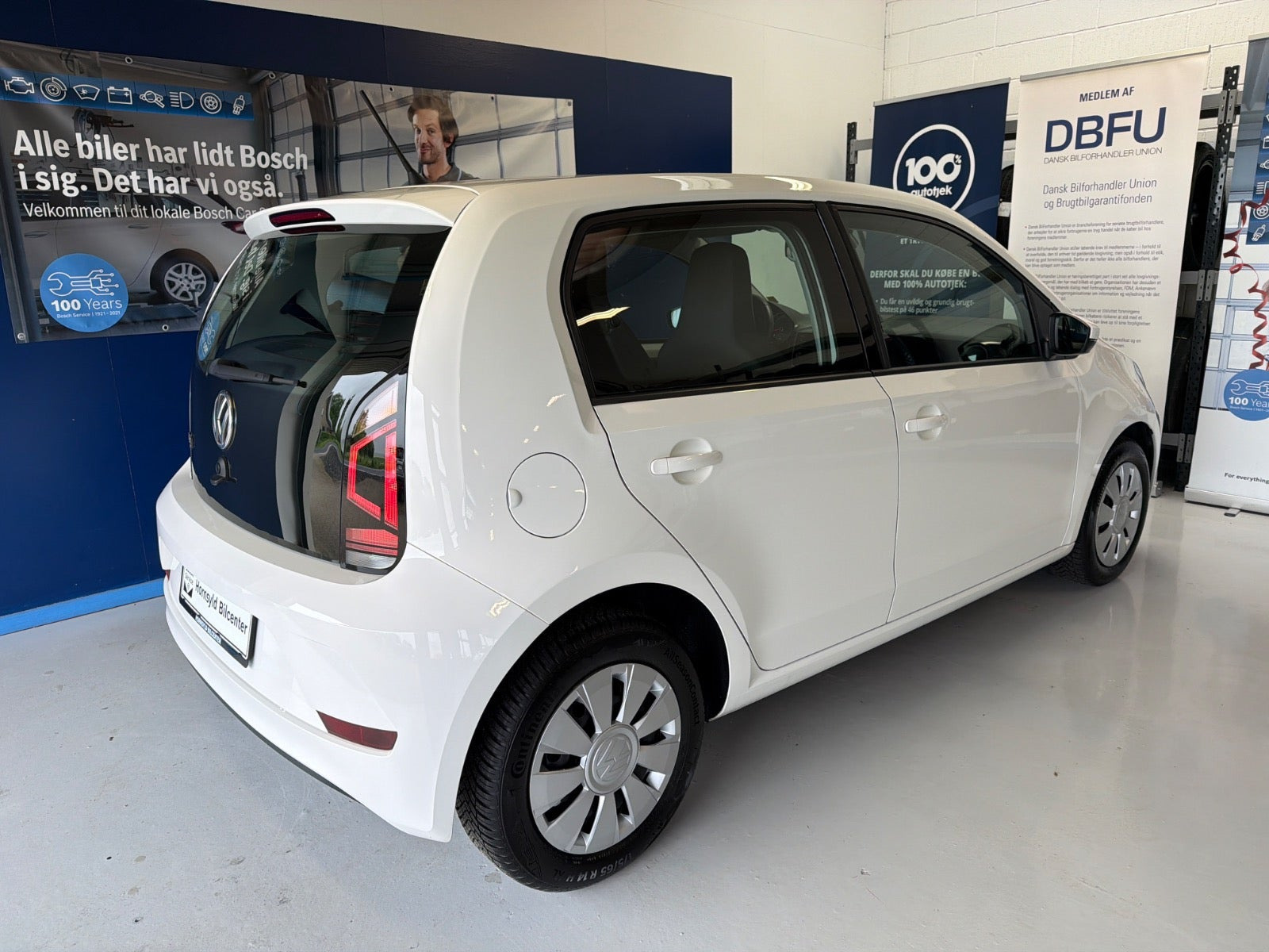 Hvid VW UP! fra 2019