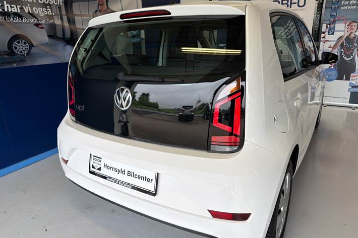 Hvid VW UP! fra 2019