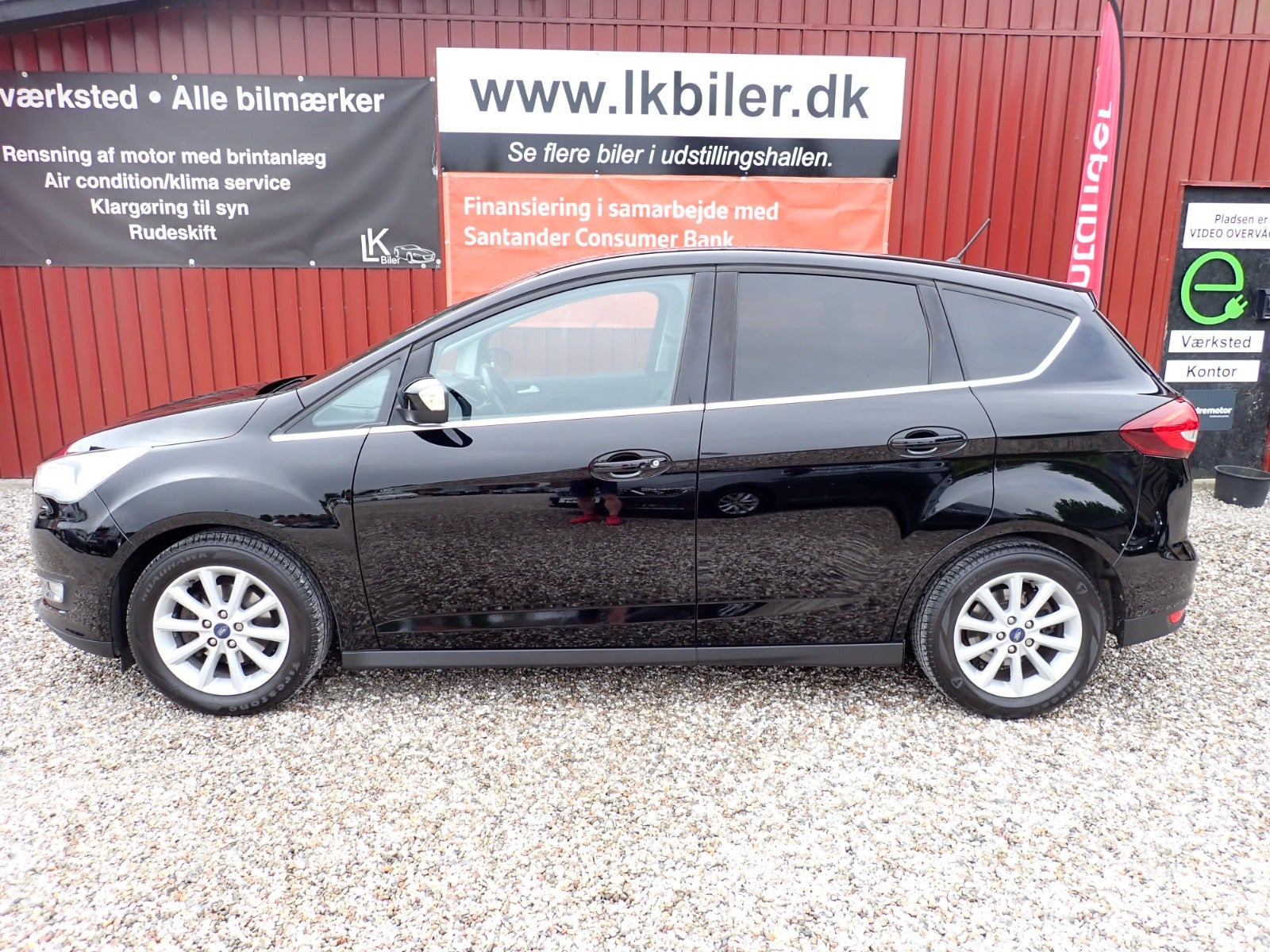 Sort Ford C-MAX fra 2017