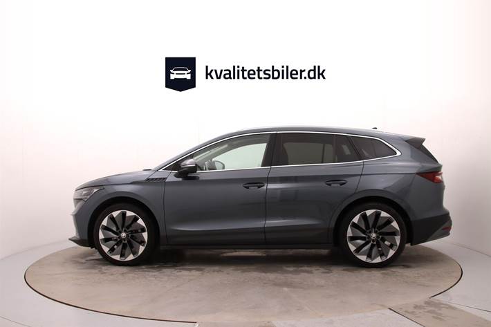 Grå Skoda Enyaq fra 2021