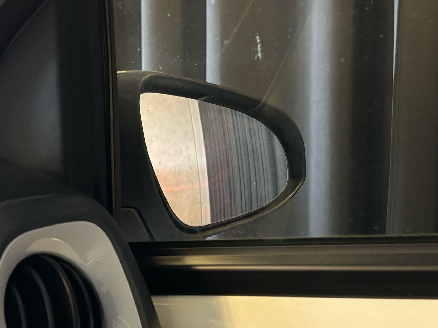 Hvid Toyota Aygo fra 2021