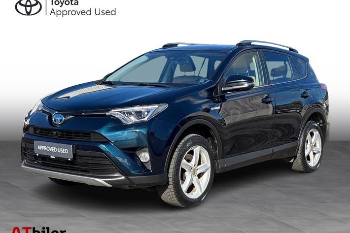 Blå Toyota RAV4 fra 2018
