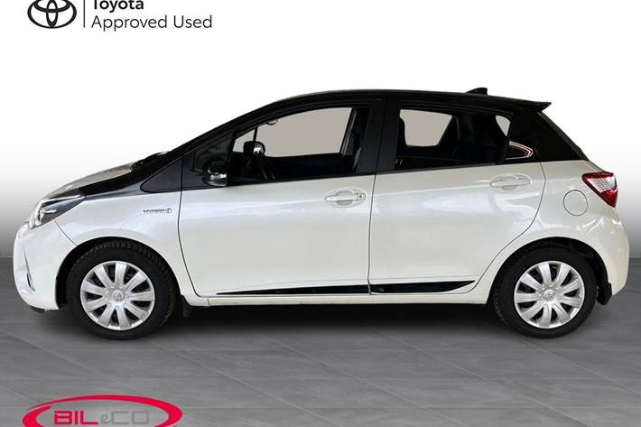 undefined Toyota Yaris fra 2020