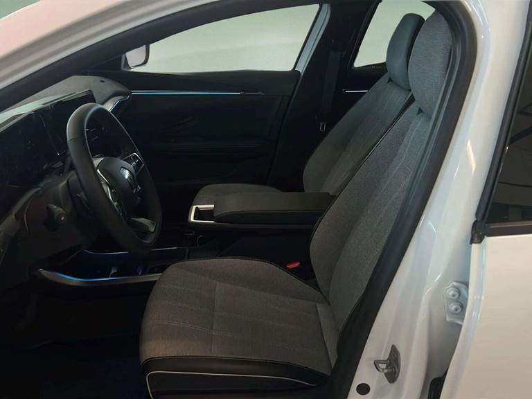 Renault Scénic E-TECH Techno 220HK Aut.