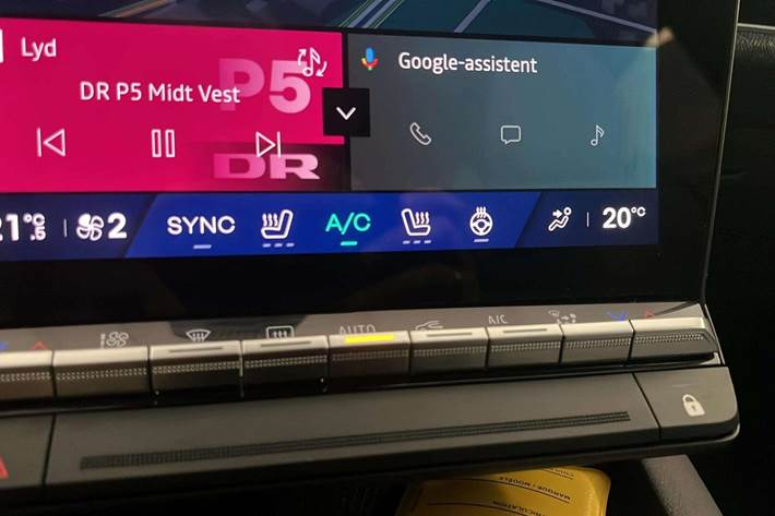 Hvid Renault Scénic fra 2025