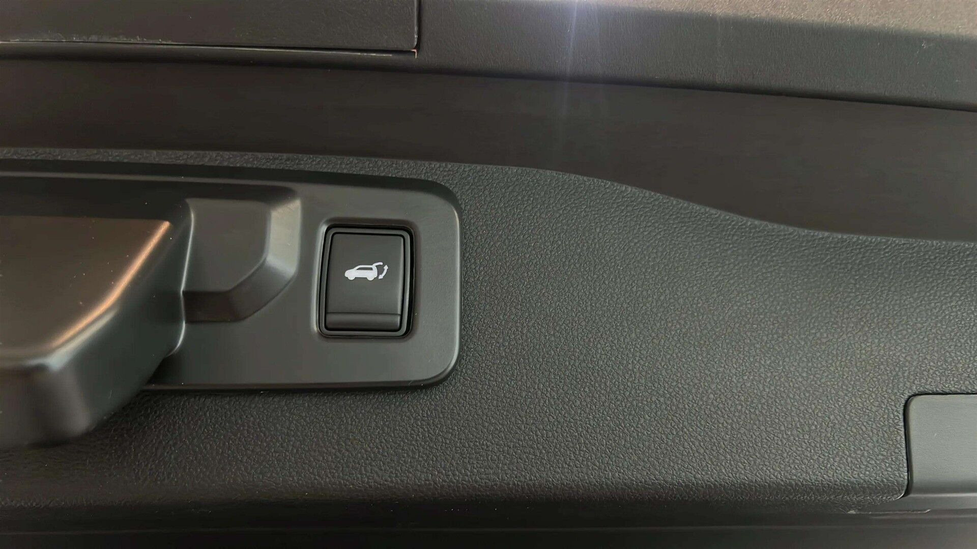 Hvid Renault Scénic fra 2025