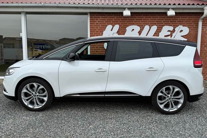 Hvid Renault Grand Scénic fra 2018