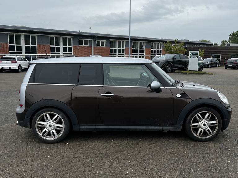 Mini Clubman 1,6 COOPER CLUBMAN