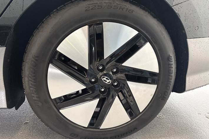 Sort Hyundai Ioniq 6 fra 2025
