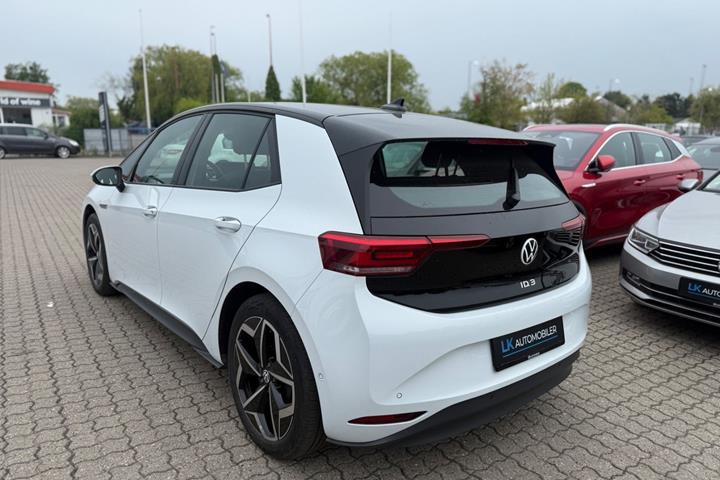 Hvid VW ID.3 fra 2023