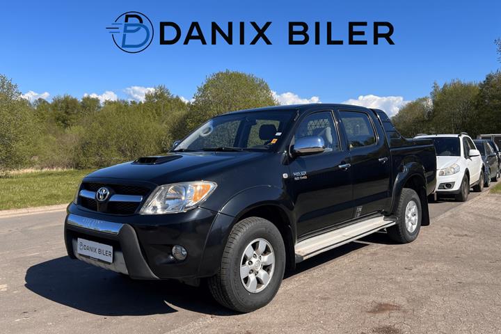 Sort Toyota HiLux fra 2008 set udefra