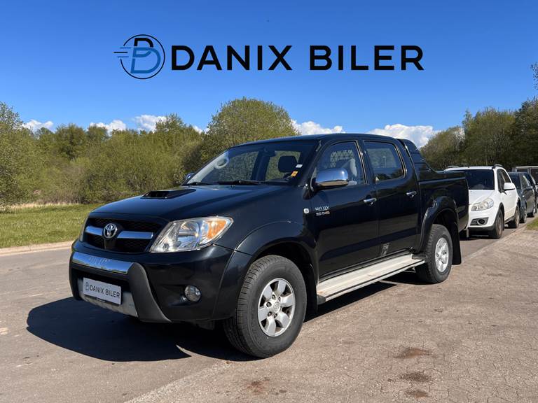 Toyota HiLux 3,0 D-4D Db.Kab 4x4 SR5 aut.