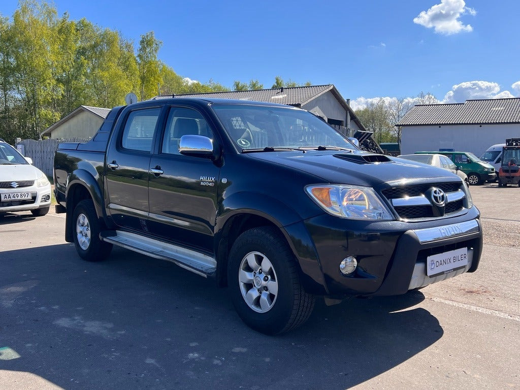 Sort Toyota HiLux fra 2008