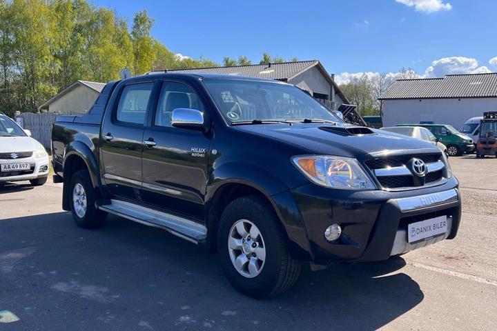 Sort Toyota HiLux fra 2008