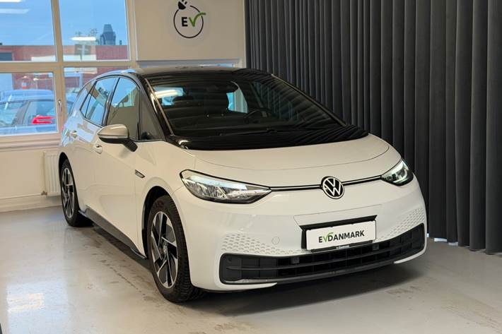 Hvid VW ID.3 fra 2020 set udefra