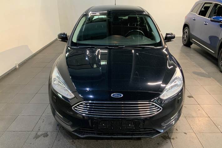 Sort Ford Focus fra 2015