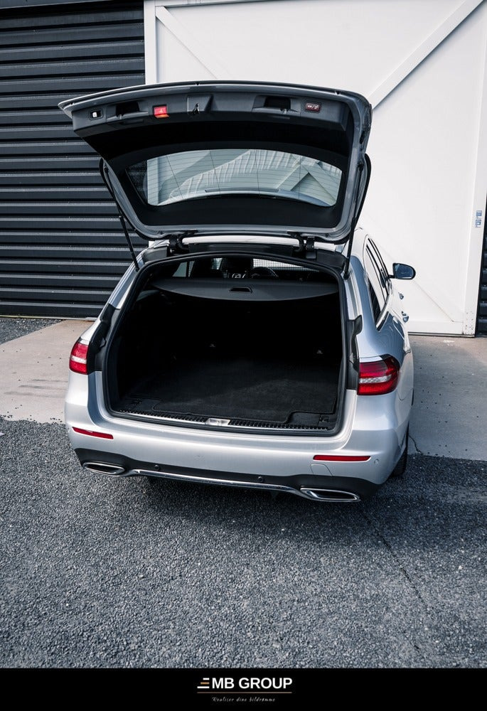 Sølv Mercedes E220 d fra 2019