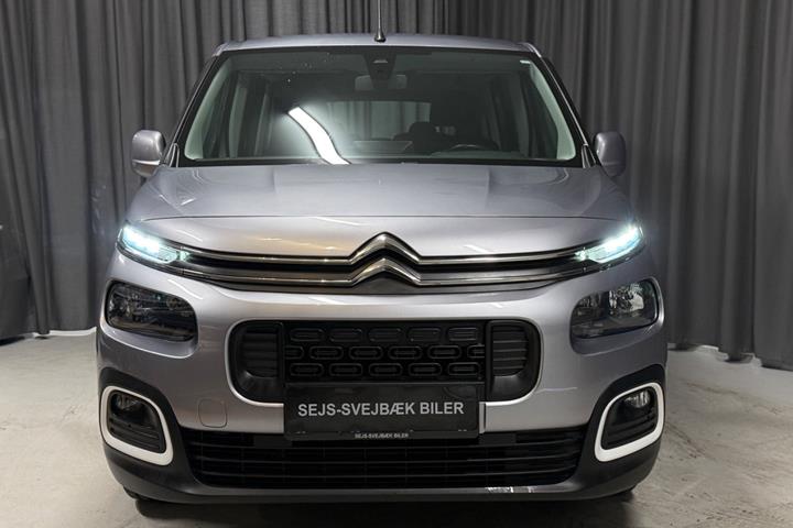Sølv Citroën Berlingo fra 2020