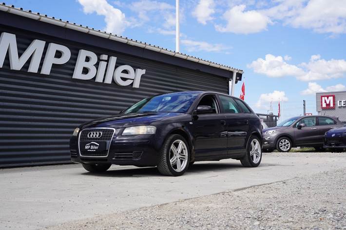 Sort Audi A3 fra 2005 set udefra