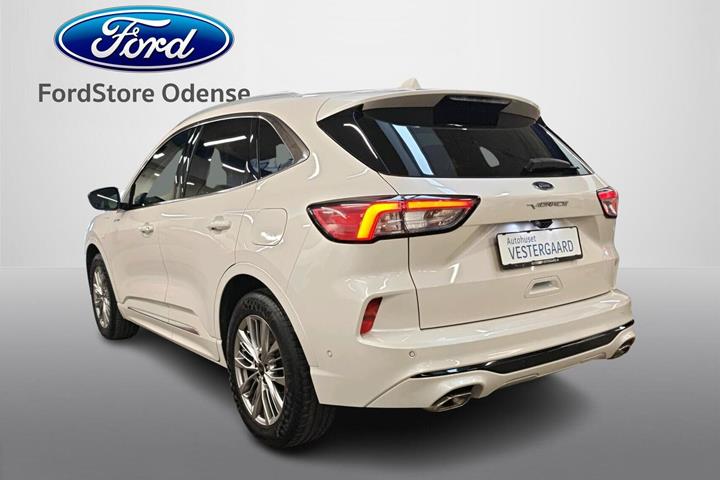 Hvid Ford Kuga fra 2021