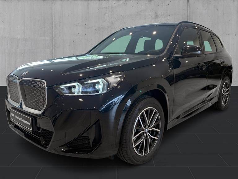 BMW iX1 xDrive30 M-Sport