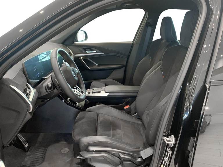 BMW iX1 xDrive30 M-Sport