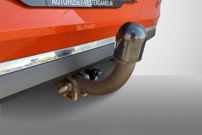 Orange Renault Clio V fra 2020