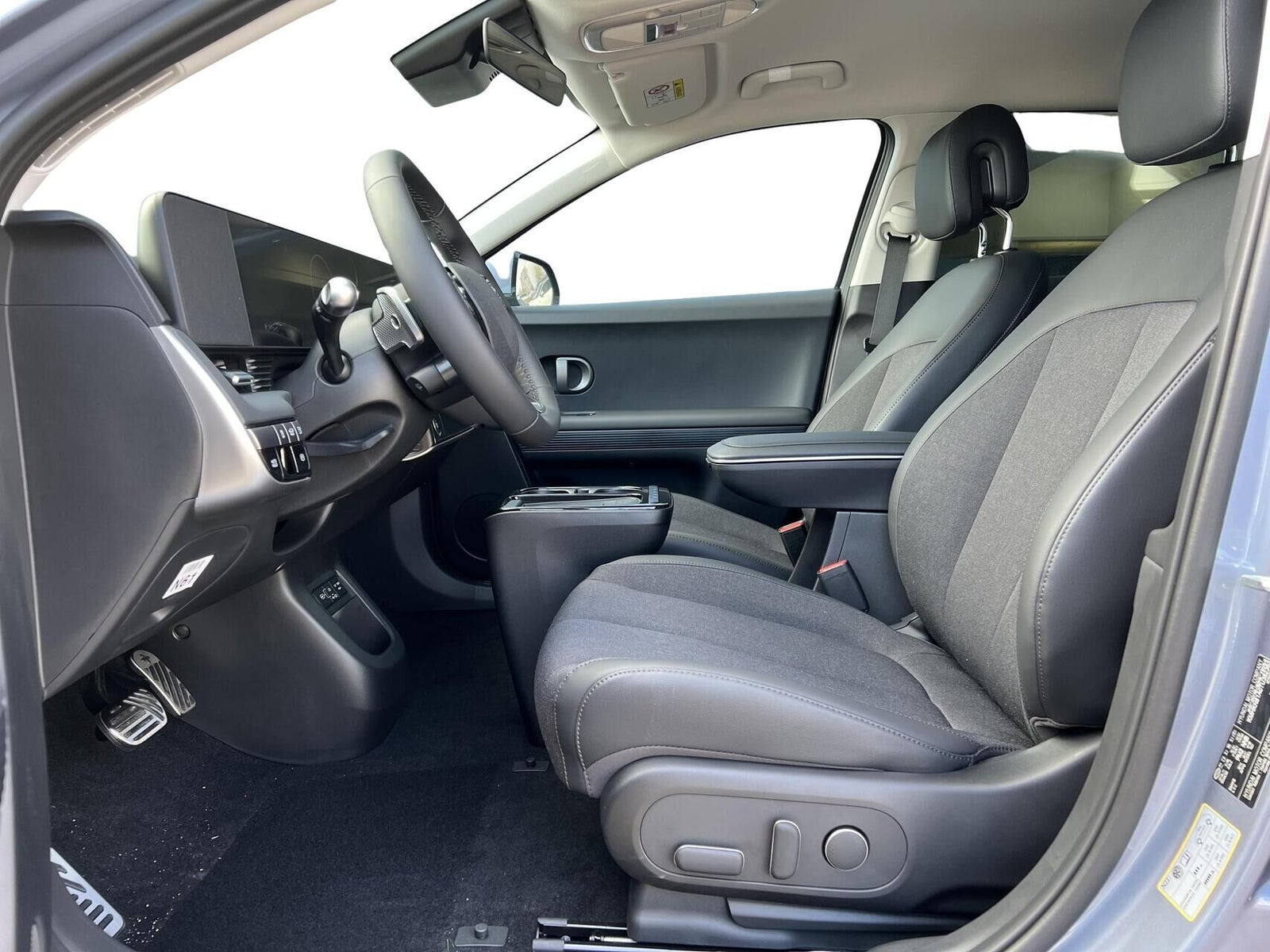 Blå Hyundai Ioniq 5 fra 2025