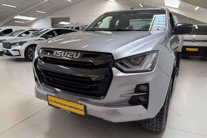 Sølv Isuzu D-Max fra 2024
