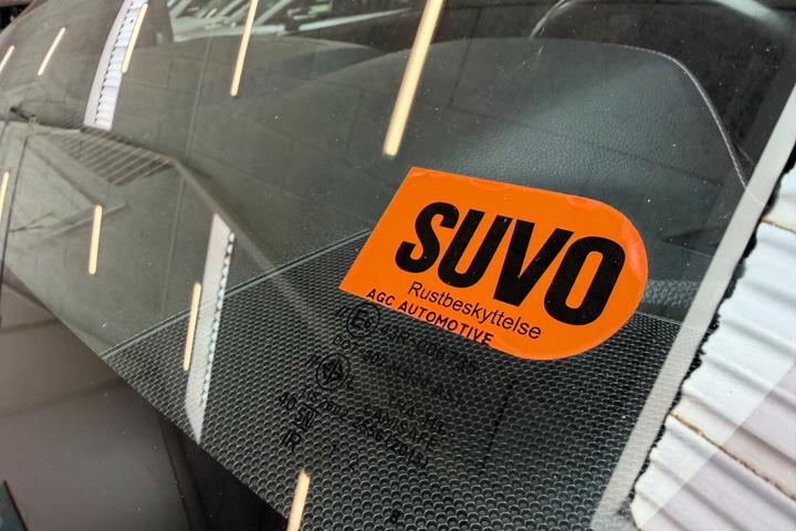 Sølv Isuzu D-Max fra 2024