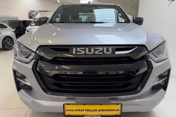 Sølv Isuzu D-Max fra 2024