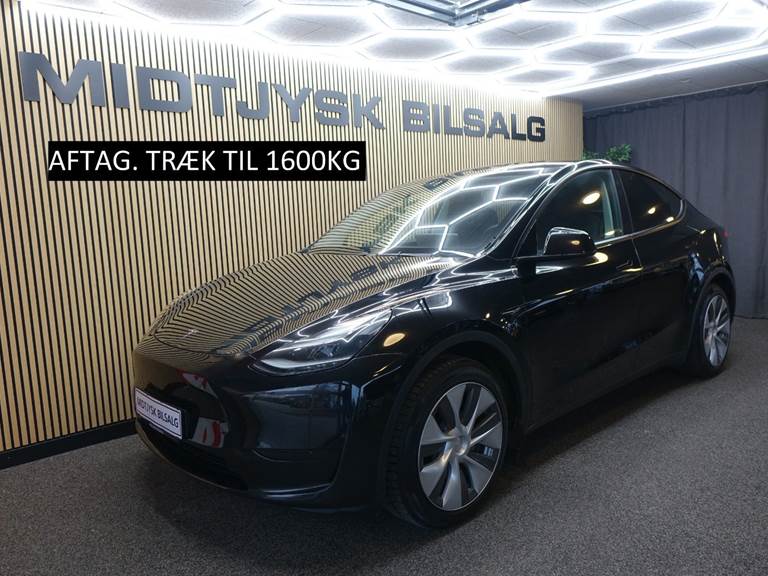 Tesla Model Y Long Range AWD
