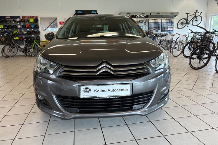 Grå Citroën C4 fra 2017