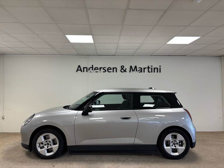 Mini Cooper SE EL Essential Trim Option Level XS 218HK 3d Aut.