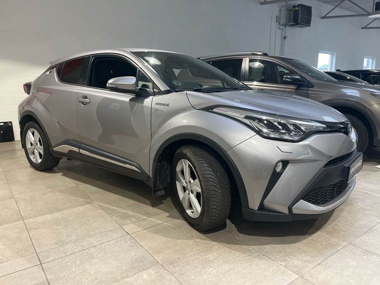 Toyota C-HR 1,8 Hybrid C-LUB Smart Multidrive S 122HK 5d Aut.