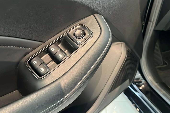 Sort MG MG5 Electric fra 2022