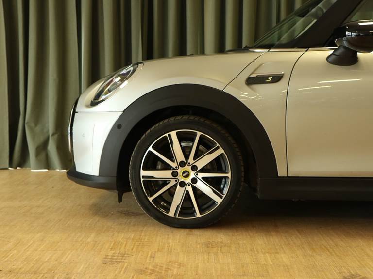 Mini Cooper SE Maximise