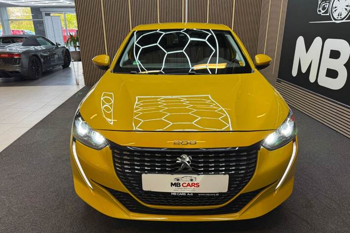 Gul Peugeot 208 fra 2020