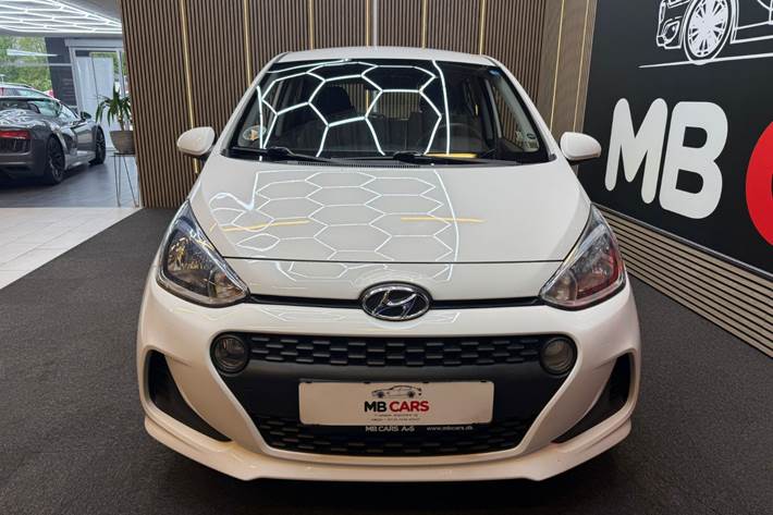 Hvid Hyundai i10 fra 2020