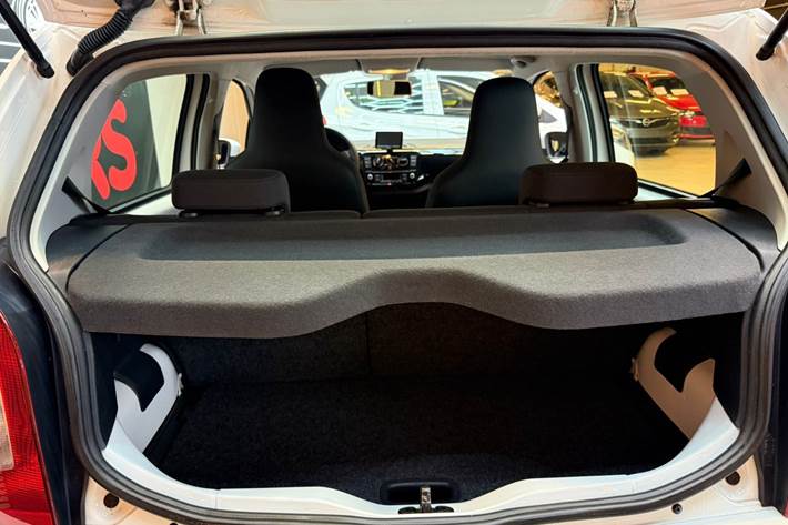 Hvid VW UP! fra 2014